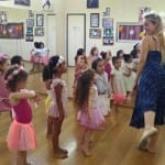 שיעור בלט נסיכות - יום הולדת לאורין בסטודיו לרקוד מהלב